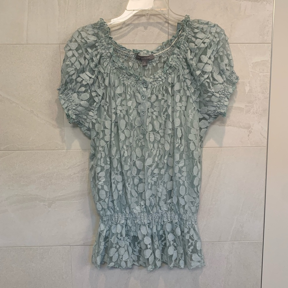 NY Collection blouse, sheer floral lace fabric with an inner liner, size XL